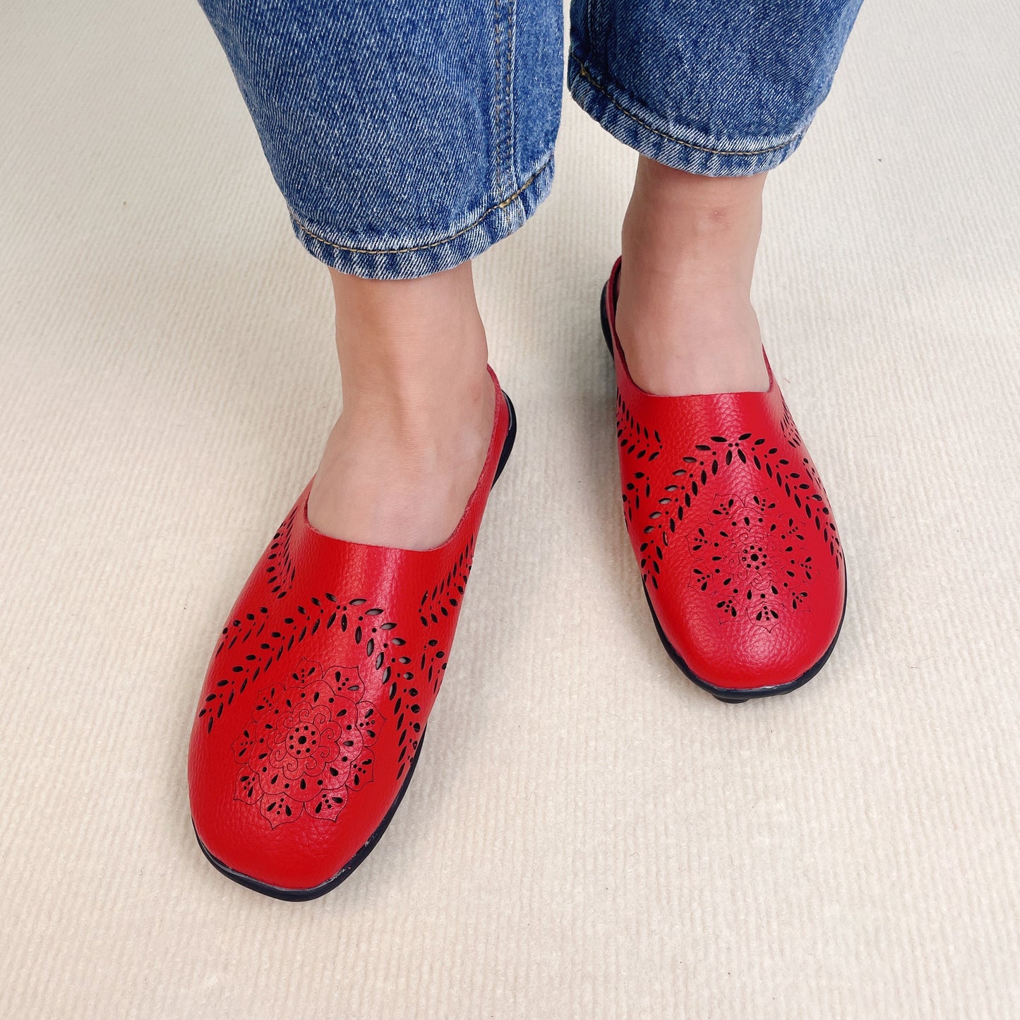🏆 2026 Best Seller – Women’s Wide Toe Box & Wide Size Leather Mules ( 🔥Last Day 80% OFF)