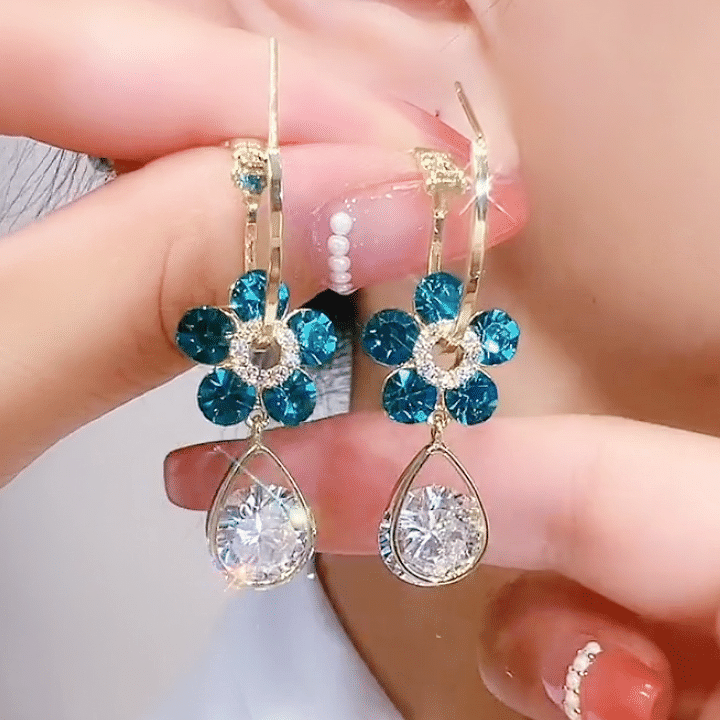 💎 Oneswear™ Crystal Flower Germanium Earrings (🔥Last Day Sale - Save up to 80%!)