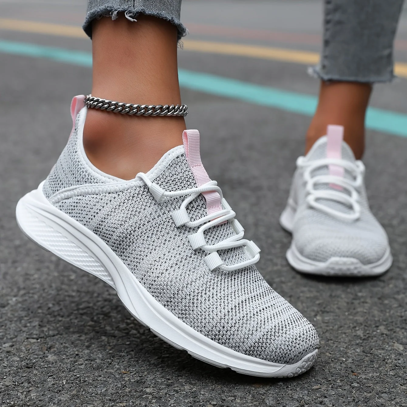 LAST DAY 80% OFF - 👣 Women's Orthopedic Mesh Sneakers with Textured Sole and Pull Tab Detail